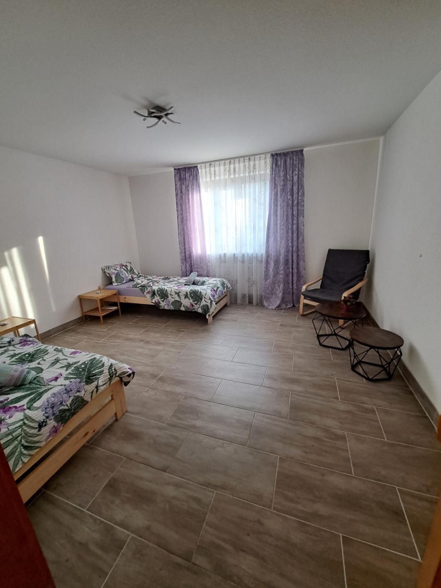 Wohnung Mit 2 - 3 Zimmern Ballenberg ภายนอก รูปภาพ