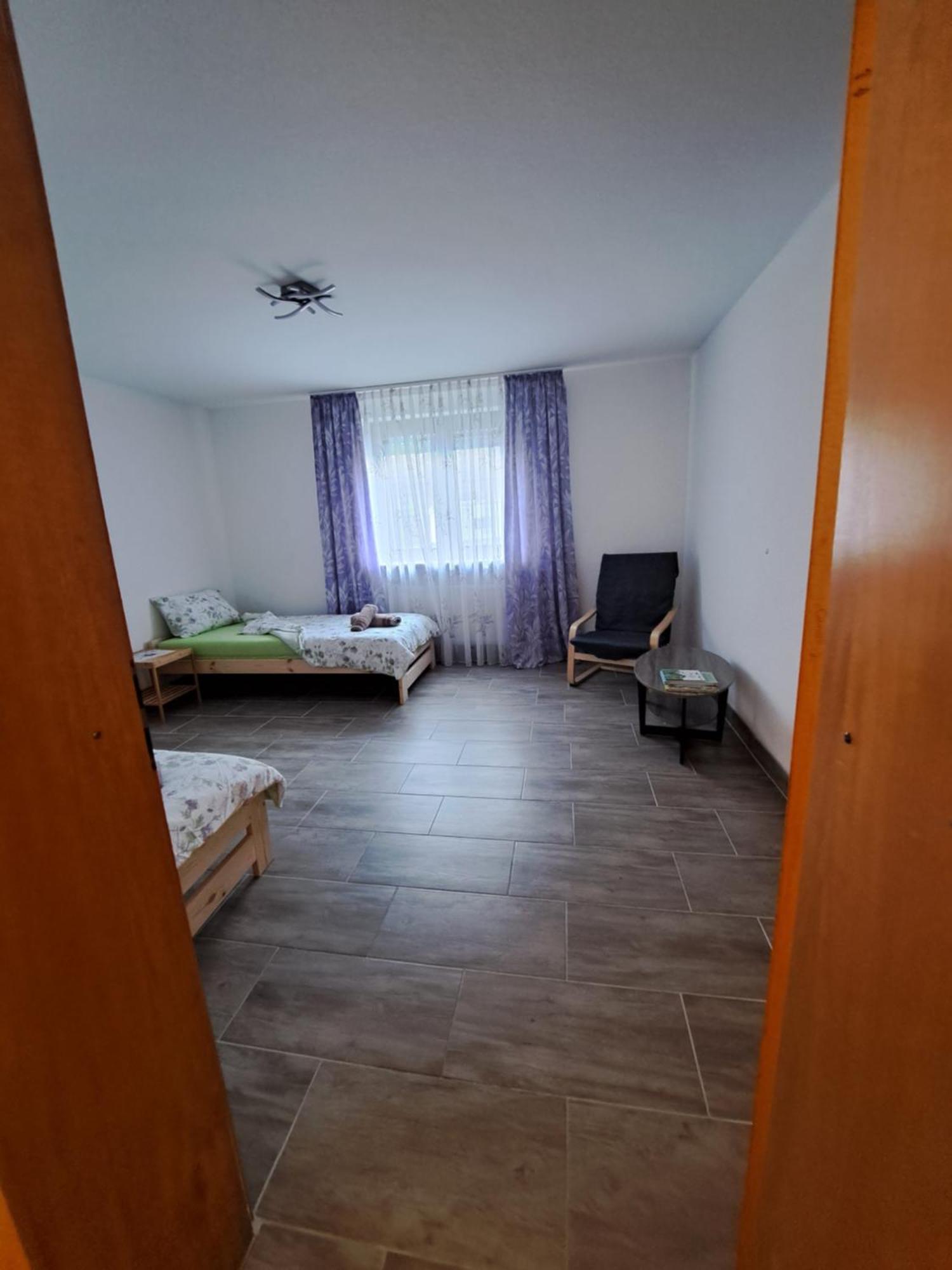 Wohnung Mit 2 - 3 Zimmern Ballenberg ภายนอก รูปภาพ