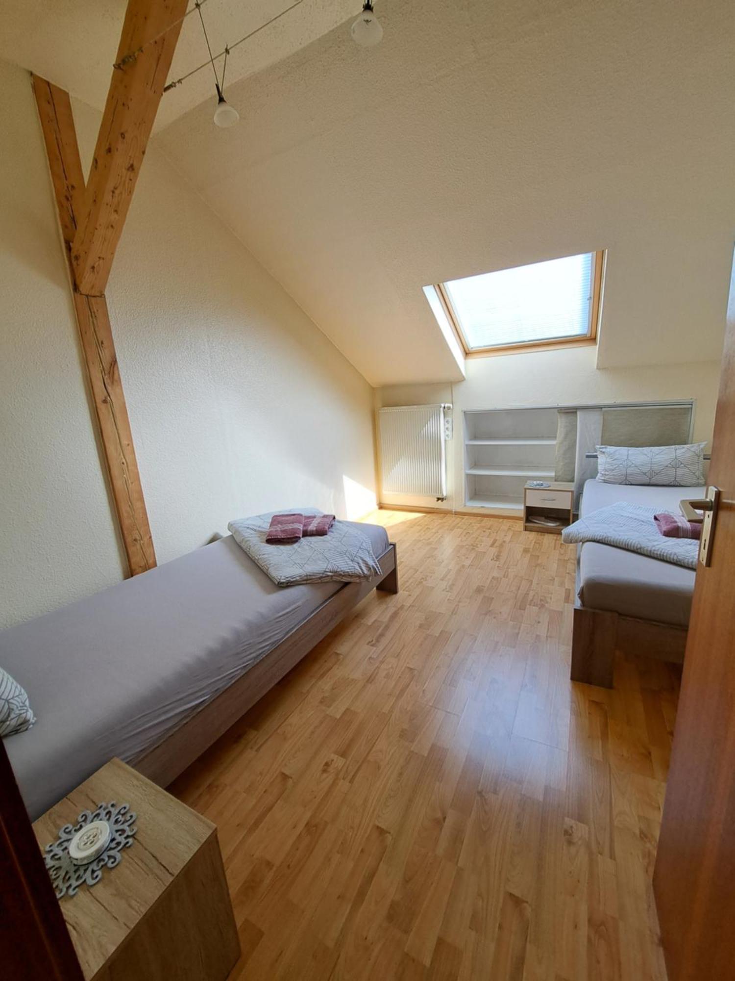 Wohnung Mit 2 - 3 Zimmern Ballenberg ภายนอก รูปภาพ